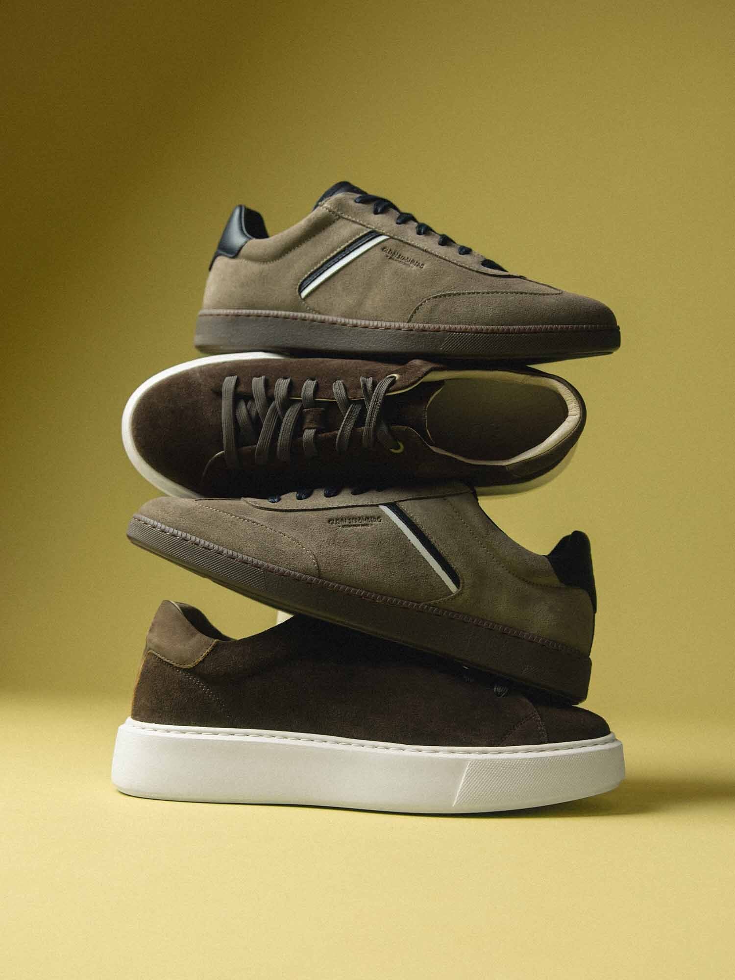 https://instore.scorett.se/pub_docs/files/scorett_hero-ex_herr_aw25_sneakers-ny.jpg