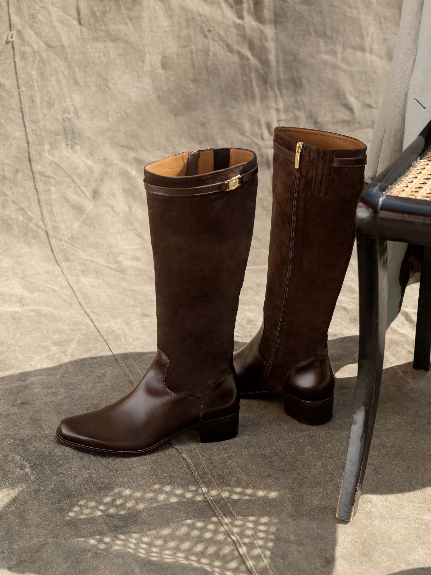 https://instore.scorett.se/pub_docs/files/scorett_shoes-and-trends_ayta_b_stovlar_aw25_07.jpg