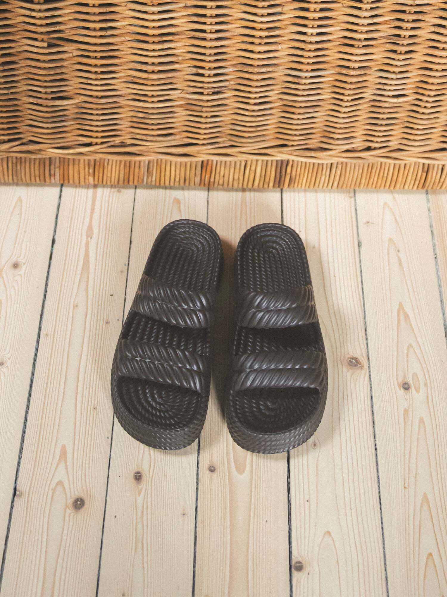 https://instore.scorett.se/pub_docs/files/scorett_shoes-and-trends_bruna_b_2025_9.jpg