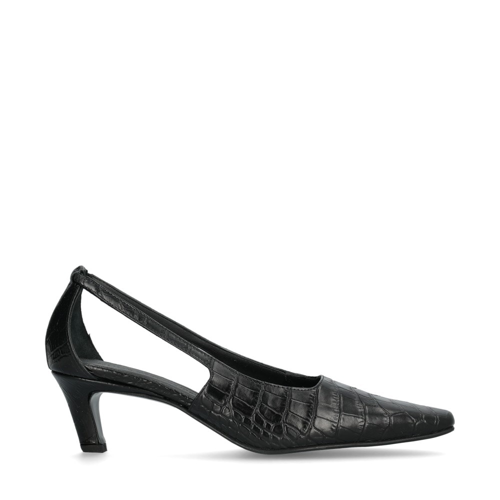 Camilla Pumps