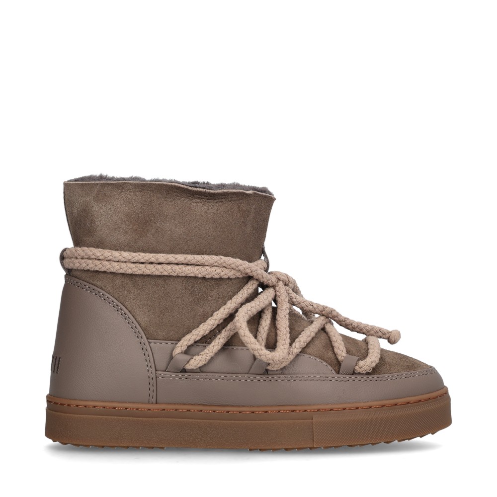 Classic Boots