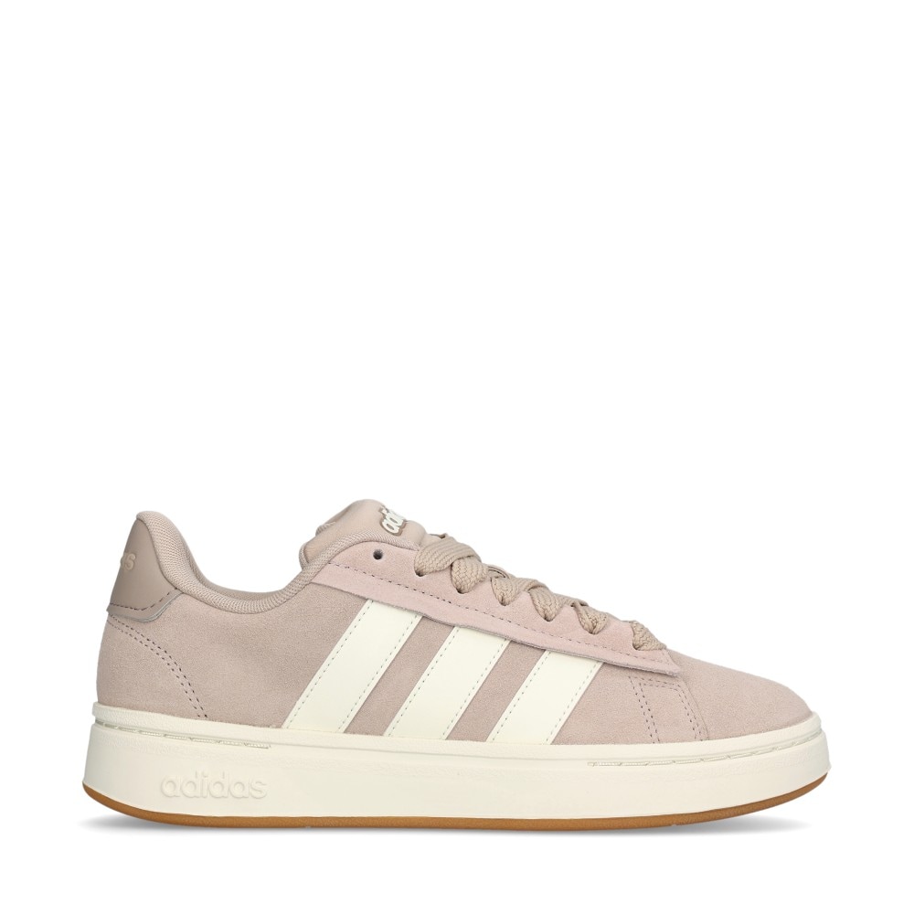 Grand Court Alpha 00s Sneakers