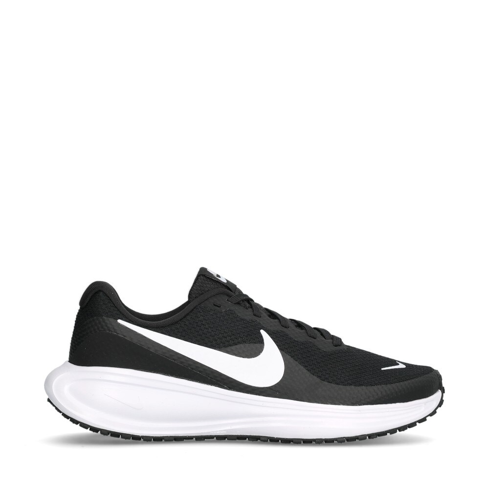 Revolution 8 Sneakers
