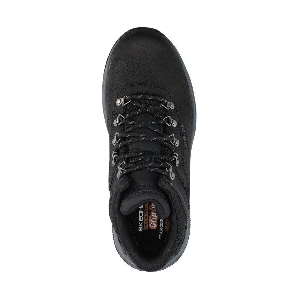 232842 Sneakers