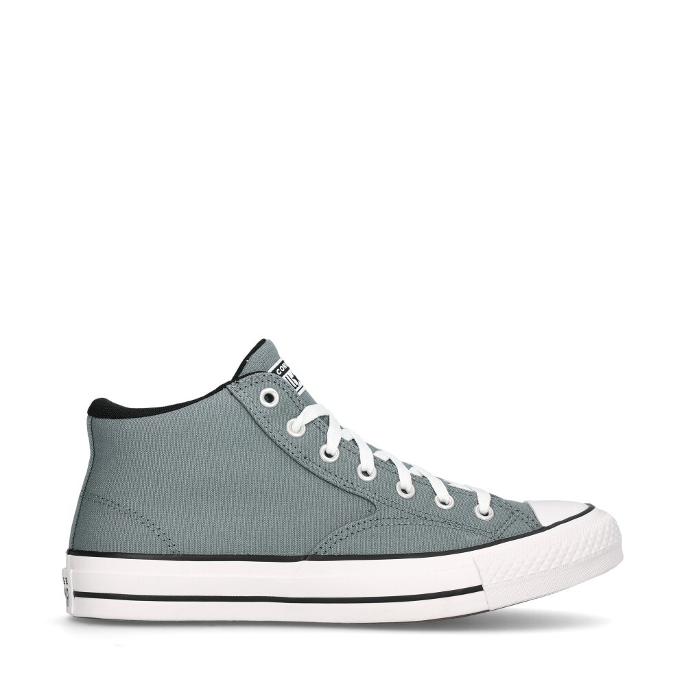 Chuck Taylor Sneakers