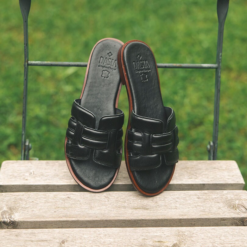 Araza Sandaler